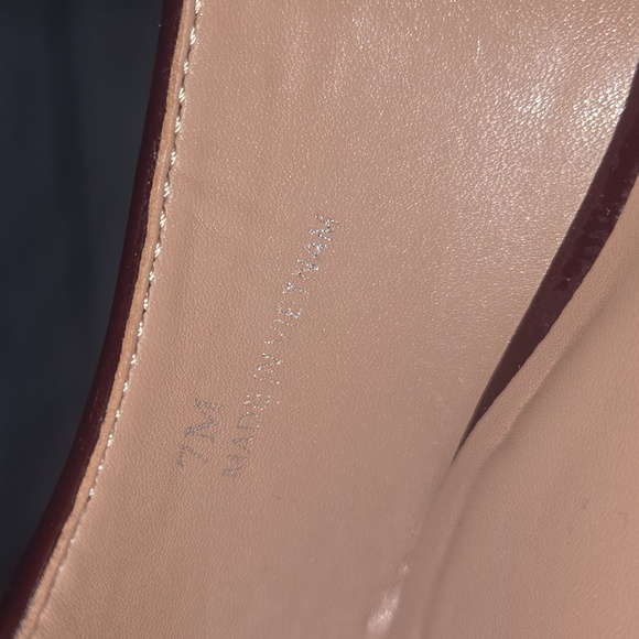 Linea Paolo Nora Patent Pointy Toe Resin Chain Keeper Flats Dark Red Size 7 - Picture 7 of 9